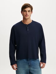 أزرق - Cotton On Relaxed Fit Textured Henley Long Sleeve T-Shirt - صورة 1 من 4