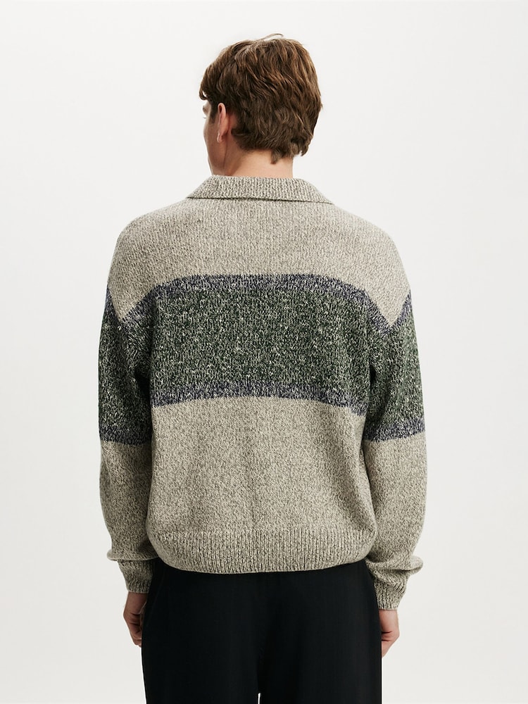 Boz - Cotton On Box Fit Rugby Polo Knit Jumper - 4şəkildən 2 şəkil