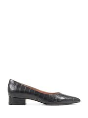 Jones Bootmaker Sunstone Leather Court Shoes - Image 2 of 6