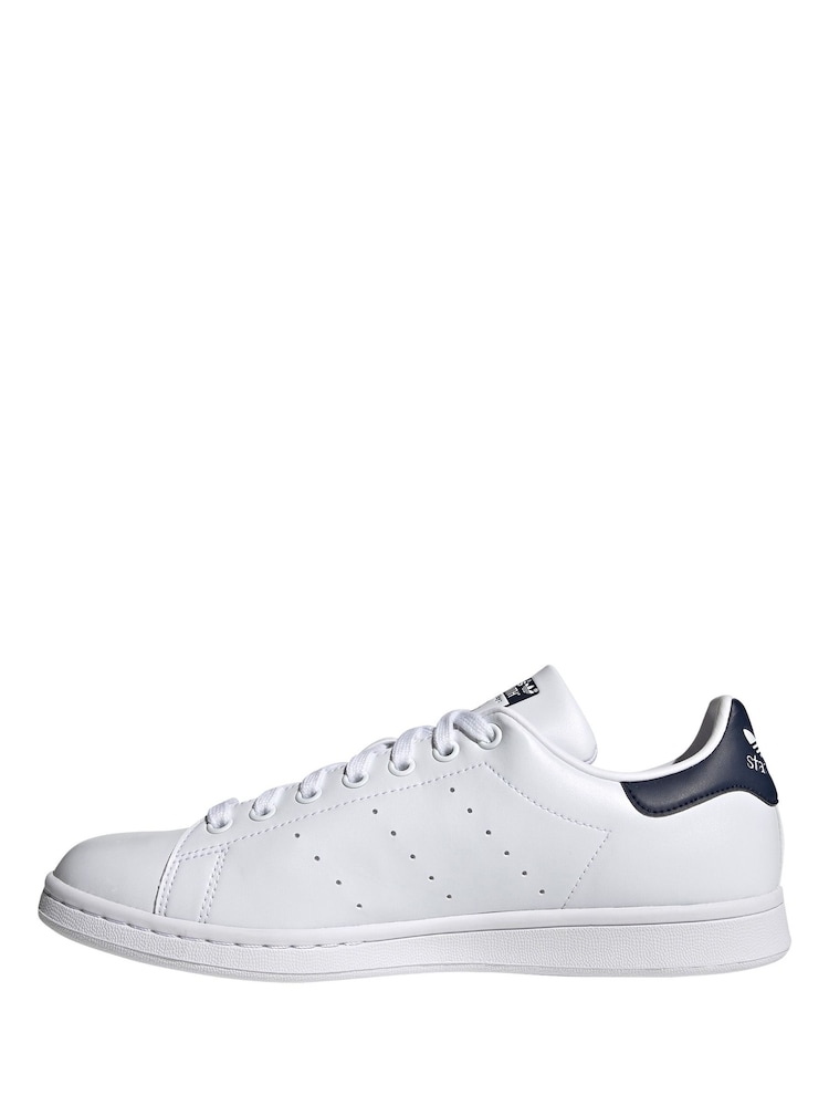adidas Originals Stan Smith Trainers - Image 2 of 9