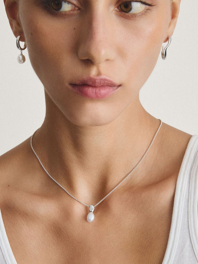 Thomas Sabo Silver Tone Pearl Chain - Image 1 of 3 Thomas Sabo Silver Tone Pearl Chain - Image 1 of 3