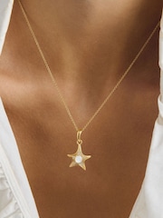 Thomas Sabo Gold Tone Starfish and Mother-of-Pearl Chain - Image 1 of 2