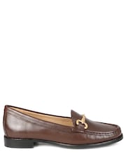 Marron chocolat en cuir - Mocassins à talons Lorella de Jones Bootmaker - Image 2 sur 6