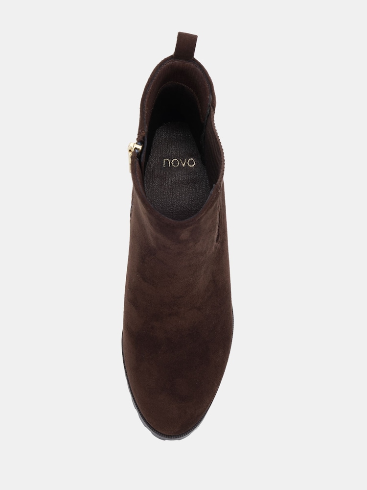 Novo Brown Regular Fit Jessica Cleated Block Heel Chelsea Ankle Boots - Image 6 of 6 Novo Brown Regular Fit Jessica Cleated Block Heel Chelsea Ankle Boots - Image 6 of 6