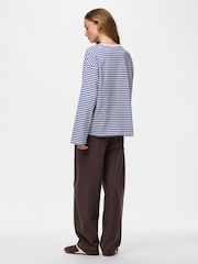 Alb și albastru - PIECES Long Sleeve Jersey Relaxed Top - Imaginea 3 din 6