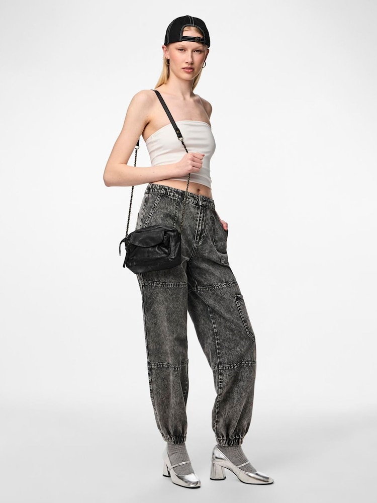 PIECES Black Cross-Body Bag - Image 2 of 7 PIECES Black Cross-Body Bag - Image 2 of 7