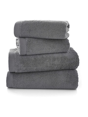 The Lyndon Company Charcoal Egyptian Cotton Plush Spa Towel - Image 2 of 3