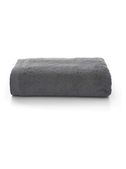 The Lyndon Company Charcoal Egyptian Cotton Plush Spa Towel - Image 3 of 3