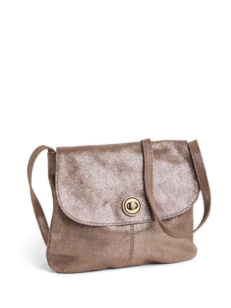 PIECES Large Leather Cross-Body Bag - صورة 1 من 3 PIECES Large Leather Cross-Body Bag - صورة 1 من 3