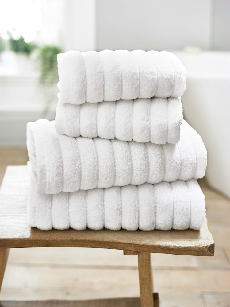 The Lyndon Company White Ribbleton 100% Cotton Plush Ribbed Towel - Image 1 of 2 The Lyndon Company White Ribbleton 100% Cotton Plush Ribbed Towel - Image 1 of 2