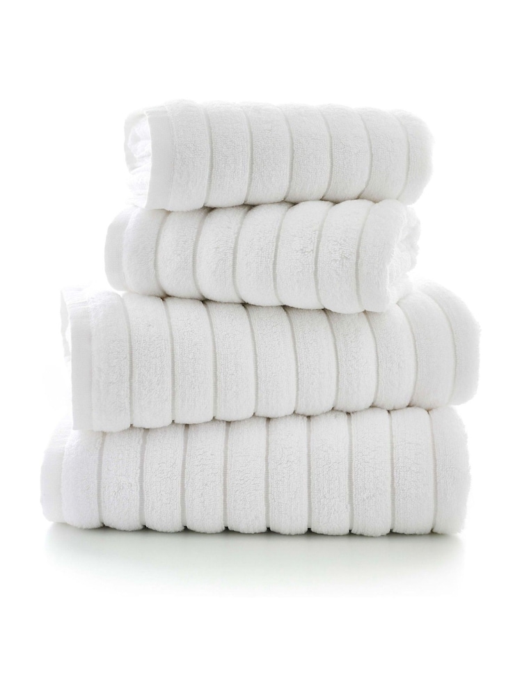 The Lyndon Company White Ribbleton 100% Cotton Plush Ribbed Towel - Image 2 of 2 The Lyndon Company White Ribbleton 100% Cotton Plush Ribbed Towel - Image 2 of 2