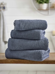 The Lyndon Company Midnight Egyptian Cotton Plush Spa Towel - Image 1 of 3