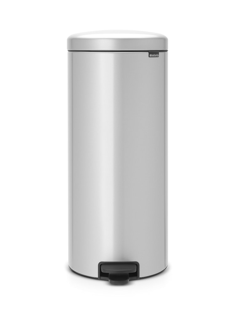 Brabantia Metallic Grey NewIcon 30L Pedal Bin - Image 2 of 5 Brabantia Metallic Grey NewIcon 30L Pedal Bin - Image 2 of 5