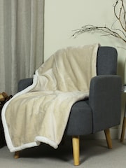 Riva Home Natural Luxury Supersoft Deep Pile Sherpa Fleece Throw - Image 1 of 3