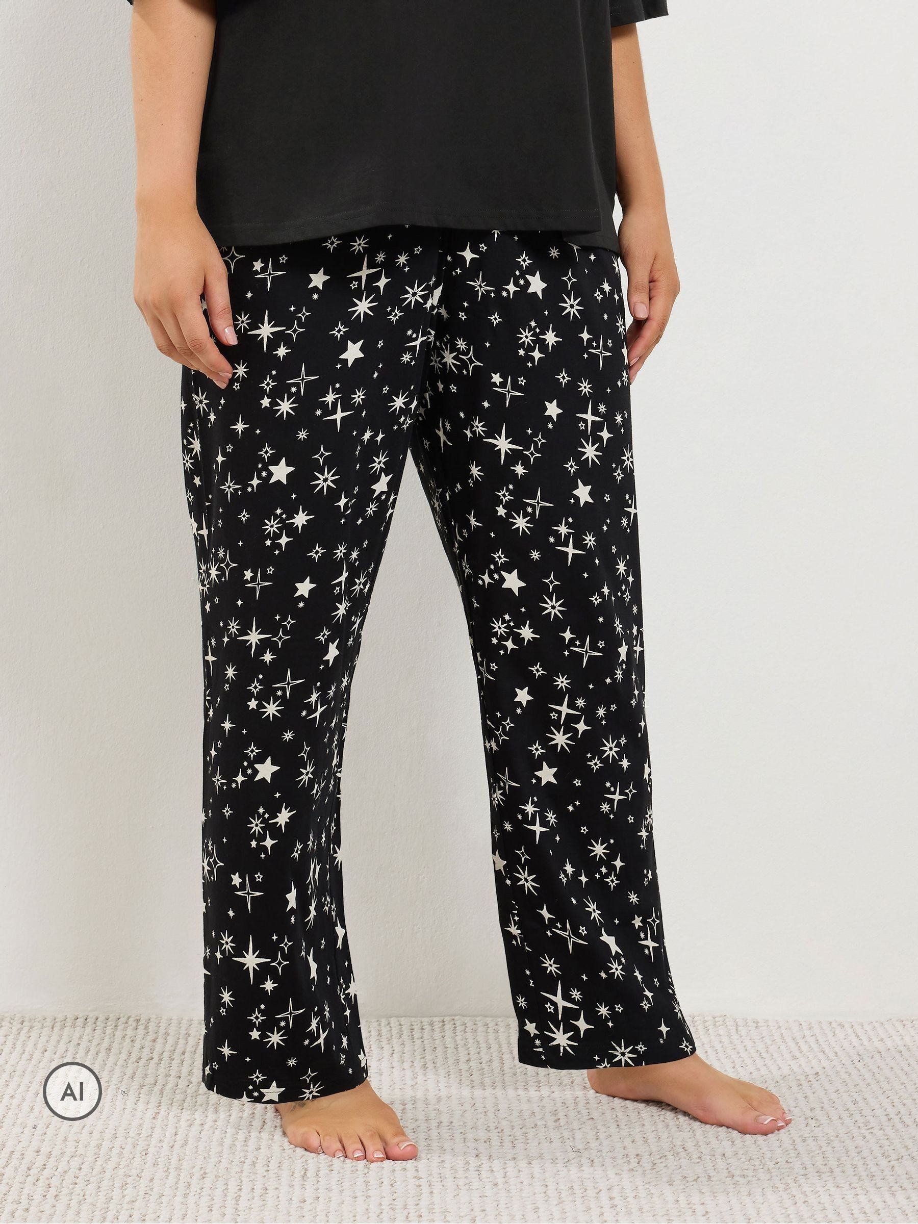 Yours Women's Black Star Wide Leg Pyjama Trousers In | Size: 34/36 - Image 3