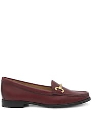 cuir rouge bordeaux - Mocassins à talons Lorella de Jones Bootmaker - Image 4 sur 6