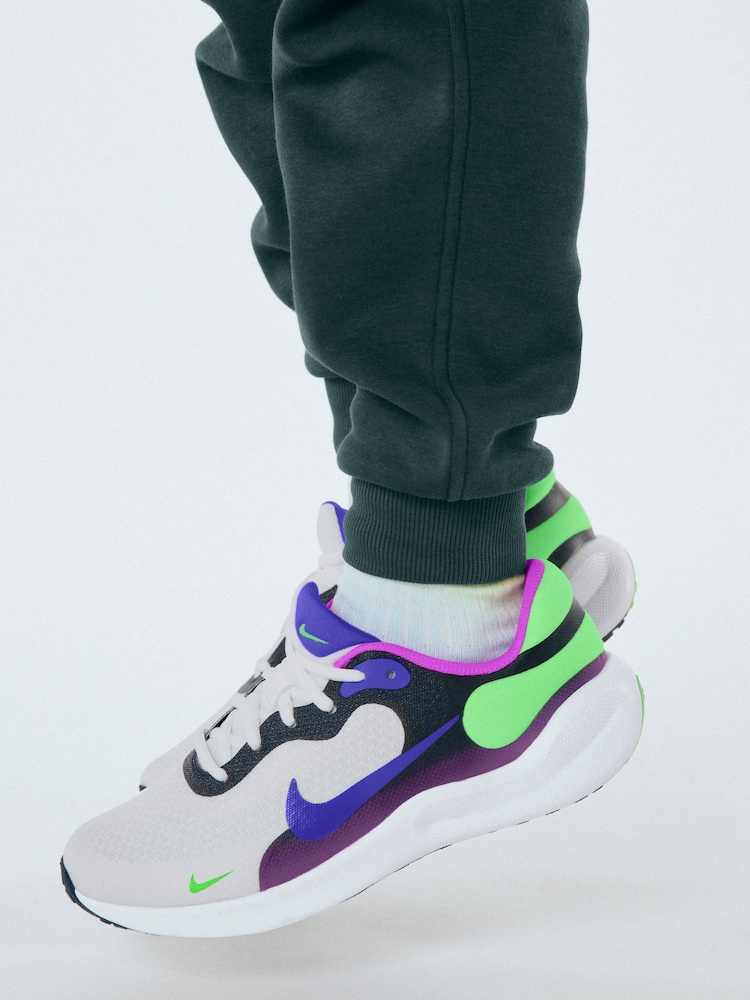 Nike Green Club Fleece Joggers - Image 1 of 10