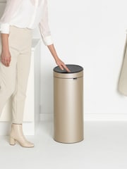 Brabantia Cream New 30L Touch Bin - Image 5 of 6