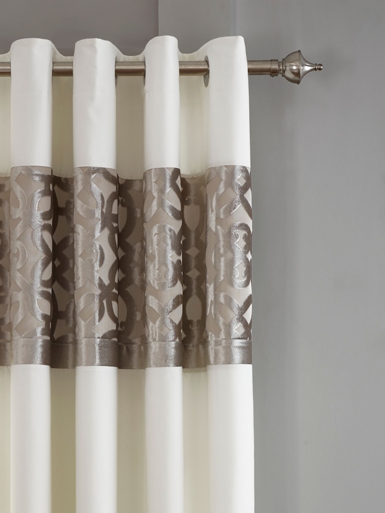 Cortinas de terciopelo con diseño de celosía y forro de Catherine Lansfield - Imagen 2 de 2