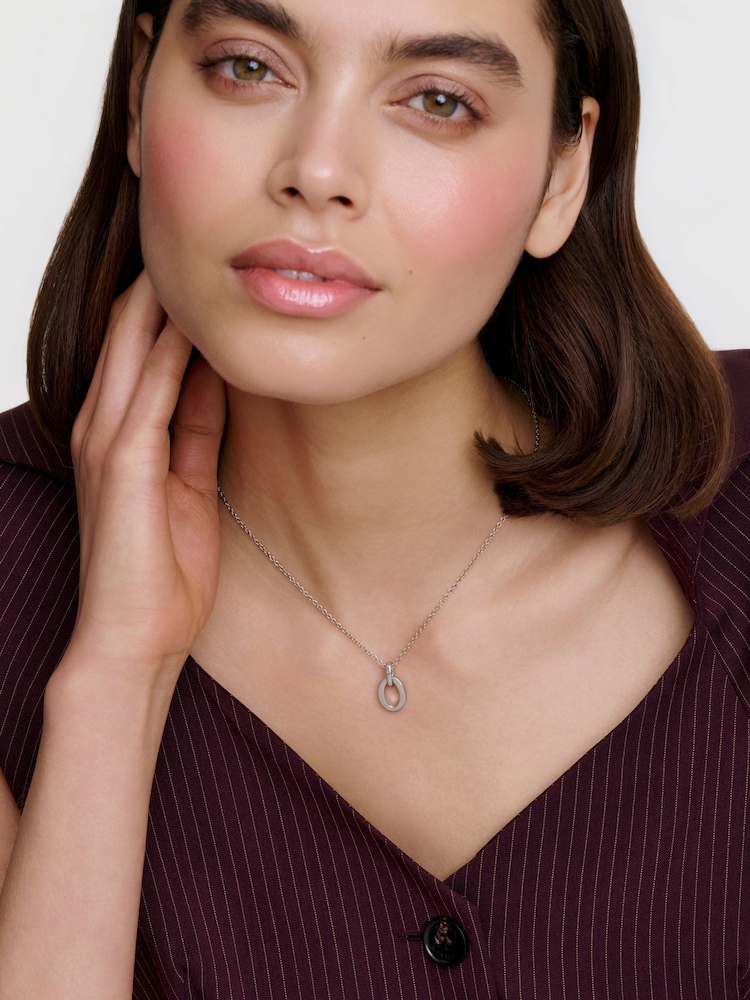 Karen Millen Silver Tone Chain Link Pendant Necklace - Image 5 of 5 Karen Millen Silver Tone Chain Link Pendant Necklace - Image 5 of 5