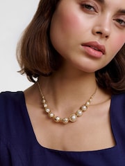 Karen Millen Logo Pearl Necklace - Bilde 1 av 6