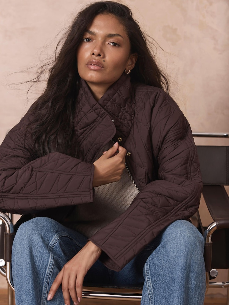 Mint Velvet Red Quilted Peplum Jacket - Image 2 of 8 Mint Velvet Red Quilted Peplum Jacket - Image 2 of 8