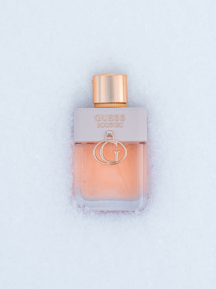 Guess Eau de Parfum 100ml Gift Set - Image 4 of 4