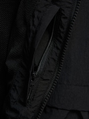 GANT Black Lightweight Windbreaker Jacket - Image 8 of 8