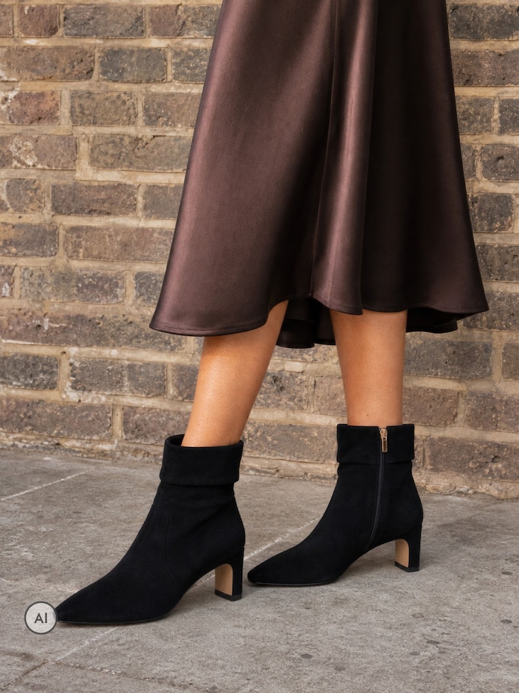 Novo Black Regular Fit Kallie Ruched Ankle Mid Slim Block Boots - Image 1 of 5