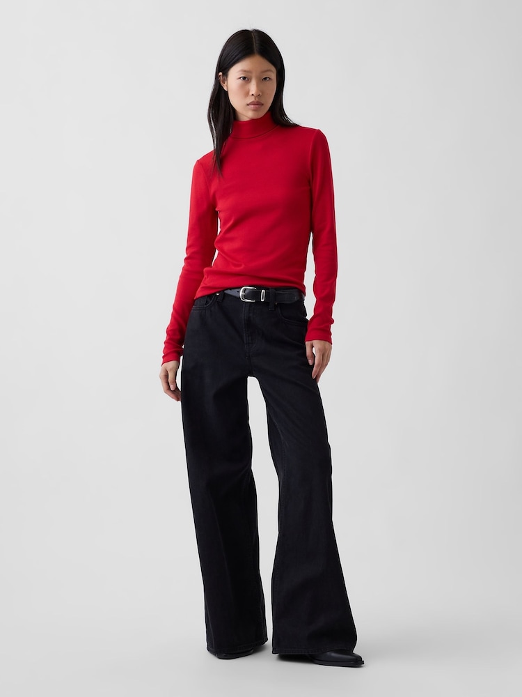 Gap Red Modern Turtle Neck Long Sleeve T-Shirt - Image 3 of 3 Gap Red Modern Turtle Neck Long Sleeve T-Shirt - Image 3 of 3