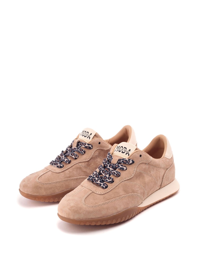 Moda in Pelle Natural Aveline Textured Outsole Slim Trainers - Image 2 of 4