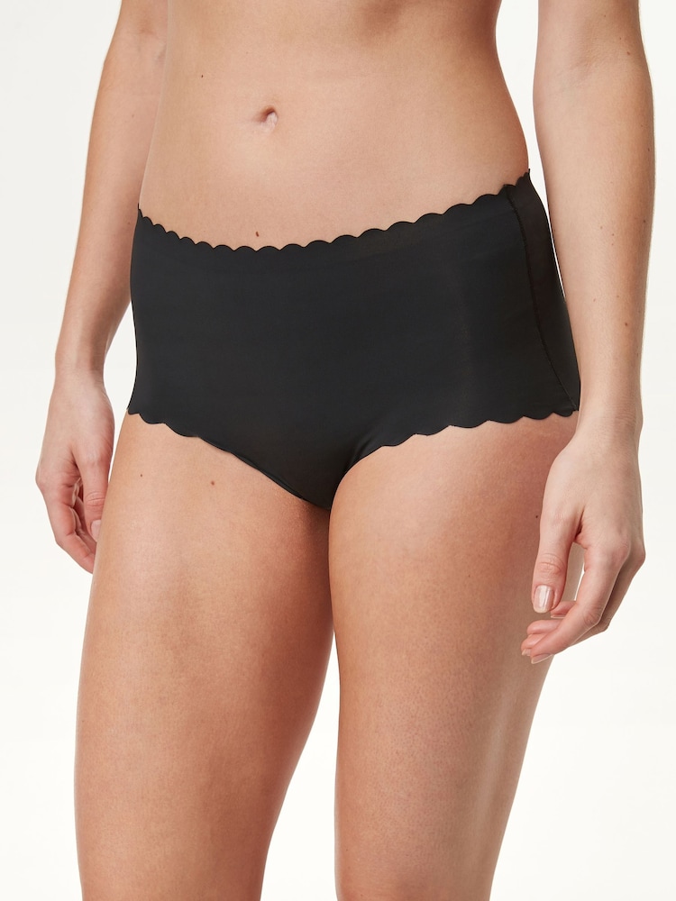 Black Midi No VPL Scallop Edge Knickers - Image 1 of 4
