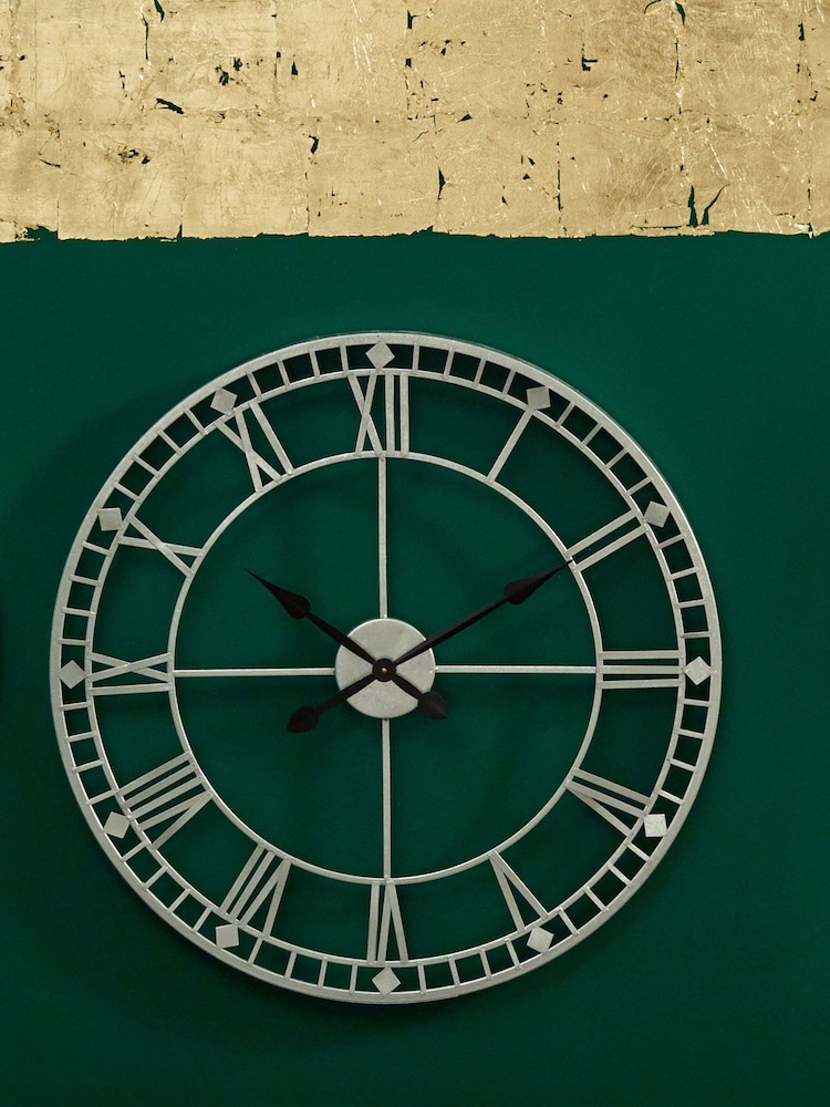 Pacific Silver Antique Silver Metal Round Wall Clock - Image 1 of 2