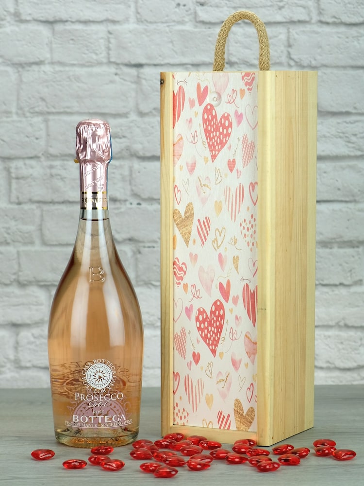 LeBonVin Vintage Rose Prosecco In A Love Heart Gift Set - Image 1 of 1