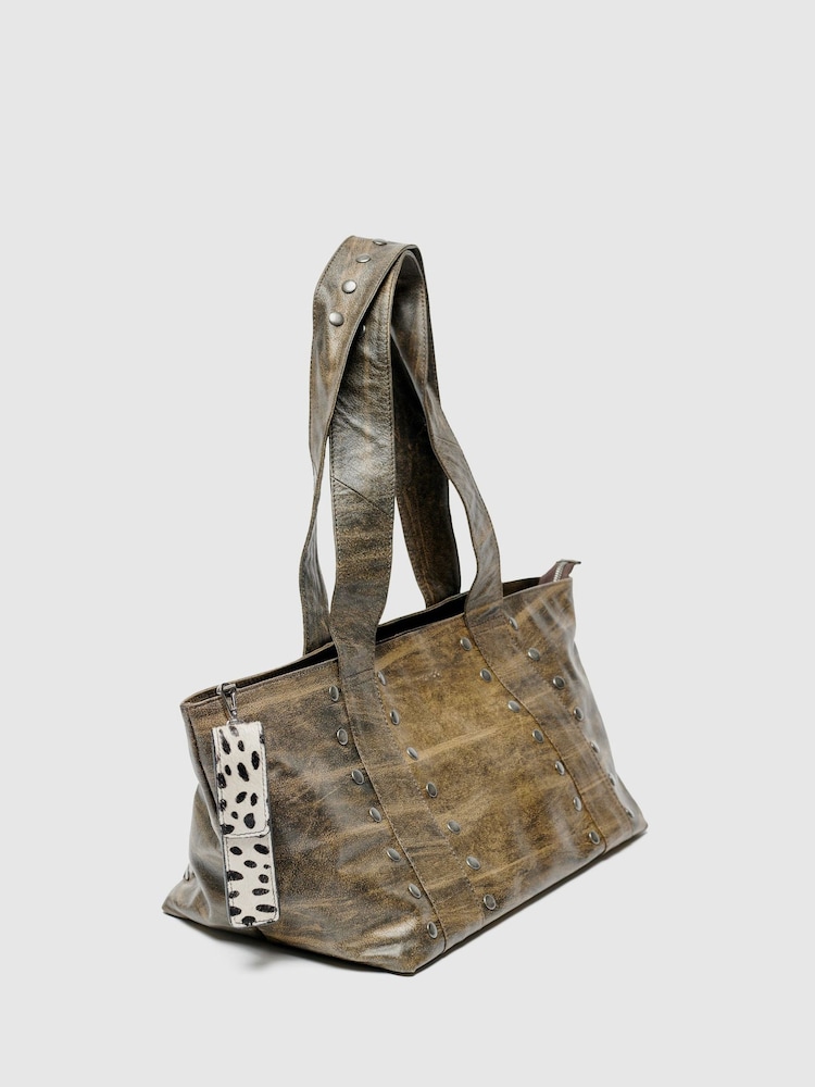 NÚNOO Grey Maxi Shopper Rivet Bag - Image 2 of 2 NÚNOO Grey Maxi Shopper Rivet Bag - Image 2 of 2