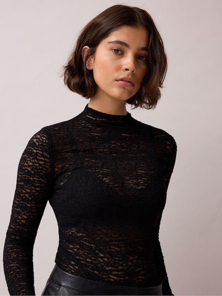 Ro&Zo Black Sheer Lace Long Sleeve Top - Image 2 of 5
