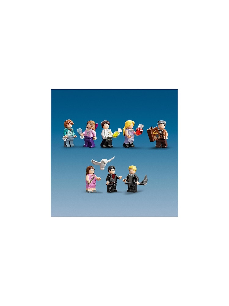 LEGO Harry Potter Hogwarts Astronomy Tower Play Set 75969 - Image 8 of 10