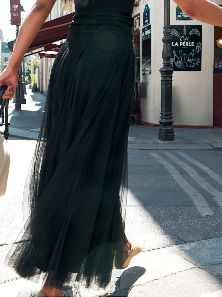 Ro&Zo Black Petite Tulle Shirred Waist Skirt - Image 2 of 6