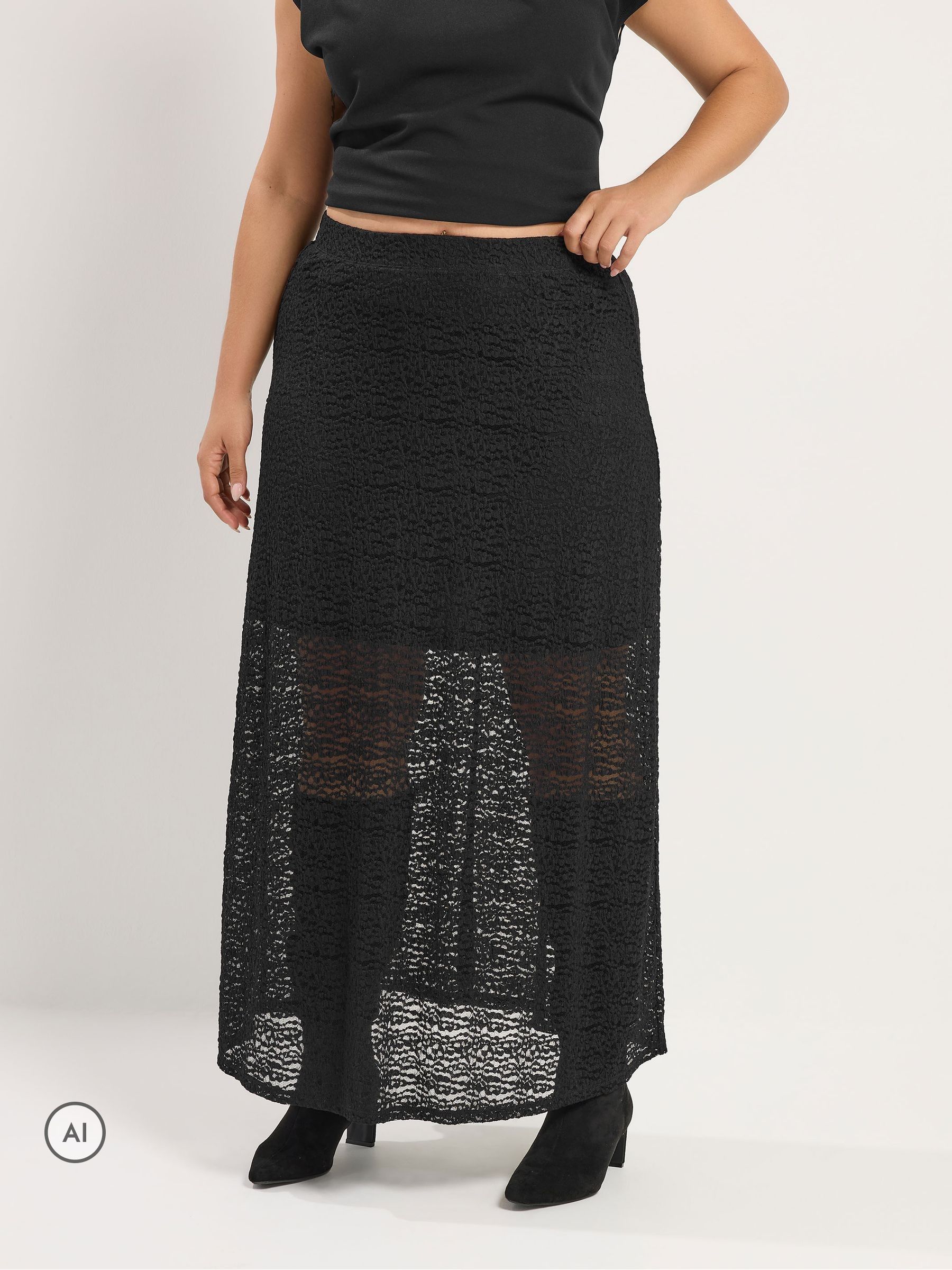 Yours Women's Black Lace A-Line Skirt In Size 30-32 - Image 6