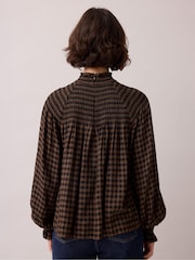 Ro&Zo Brown Gingham Shirred Neck Blouse - Image 6 of 6