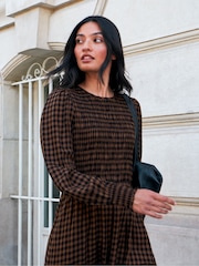 Ro&Zo Brown Gingham Shirred Bodice Dress - Image 4 of 6