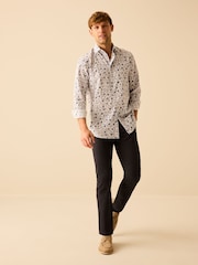 White/Blue Floral Printed Trimmed Shirt - Image 2 of 6