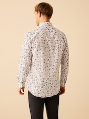 White/Blue Floral Printed Trimmed Shirt - Image 3 of 6