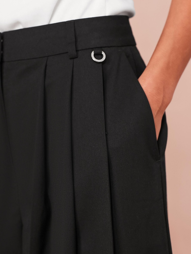Black Mid Rise Wide Leg Pleated Trousers - Image 5 of 5