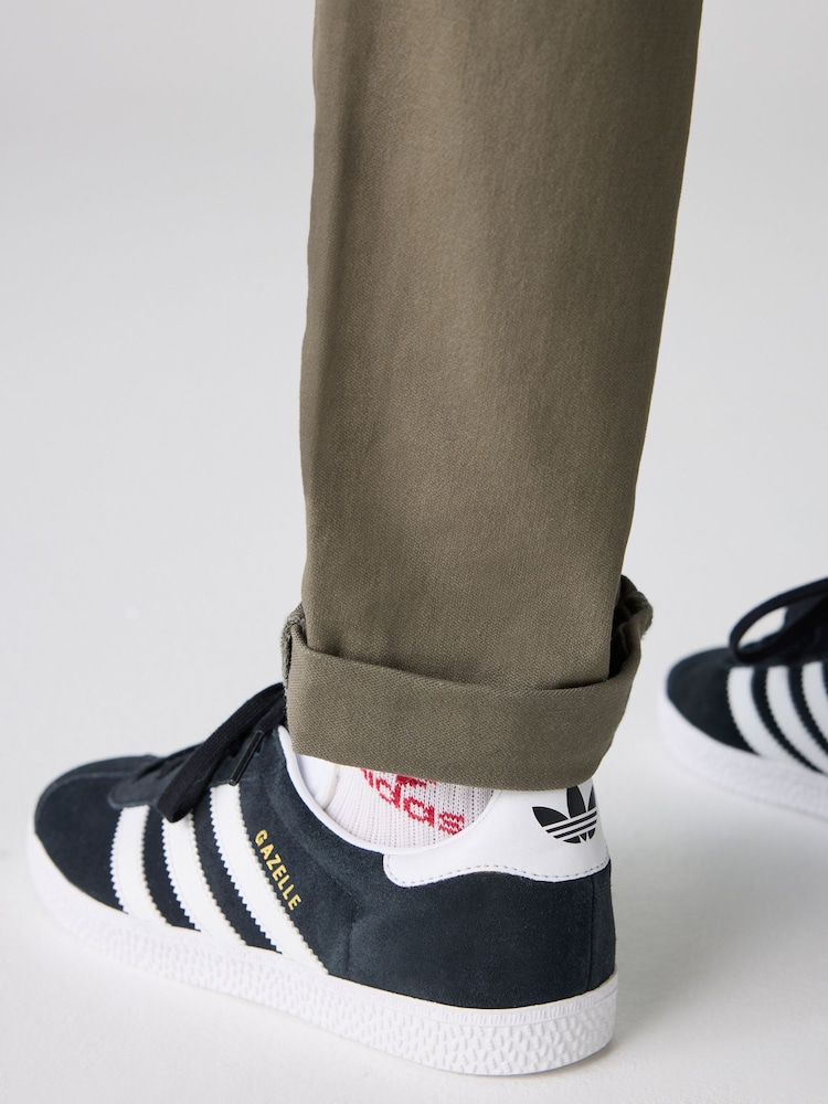 adidas Originals Black/White Junior Gazelle Trainers - Image 3 of 13
