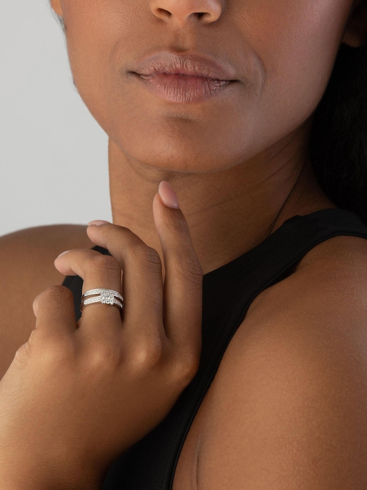 Beaverbrooks 18ct Diamond Bridal Set Rings - Image 4 of 4