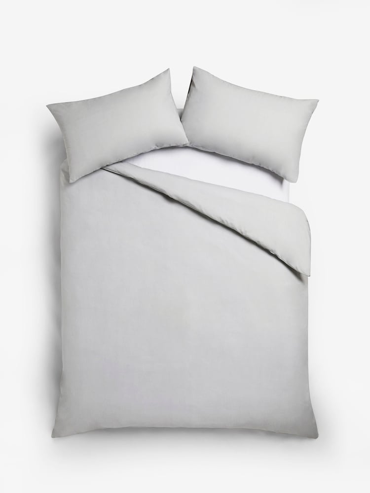 Grey Easy Care Polycotton Plain Duvet Cover and Pillowcase Set - Image 4 of 7