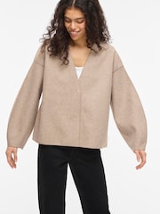 VILA Collarless Minimalist Curved Sleeve Jacket - Obrázek 2 z 4