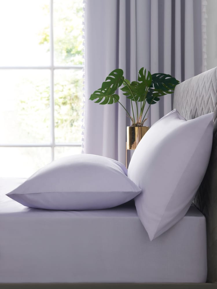 Lilac Purple Easy Care Polycotton Fitted Sheet - Image 1 of 5