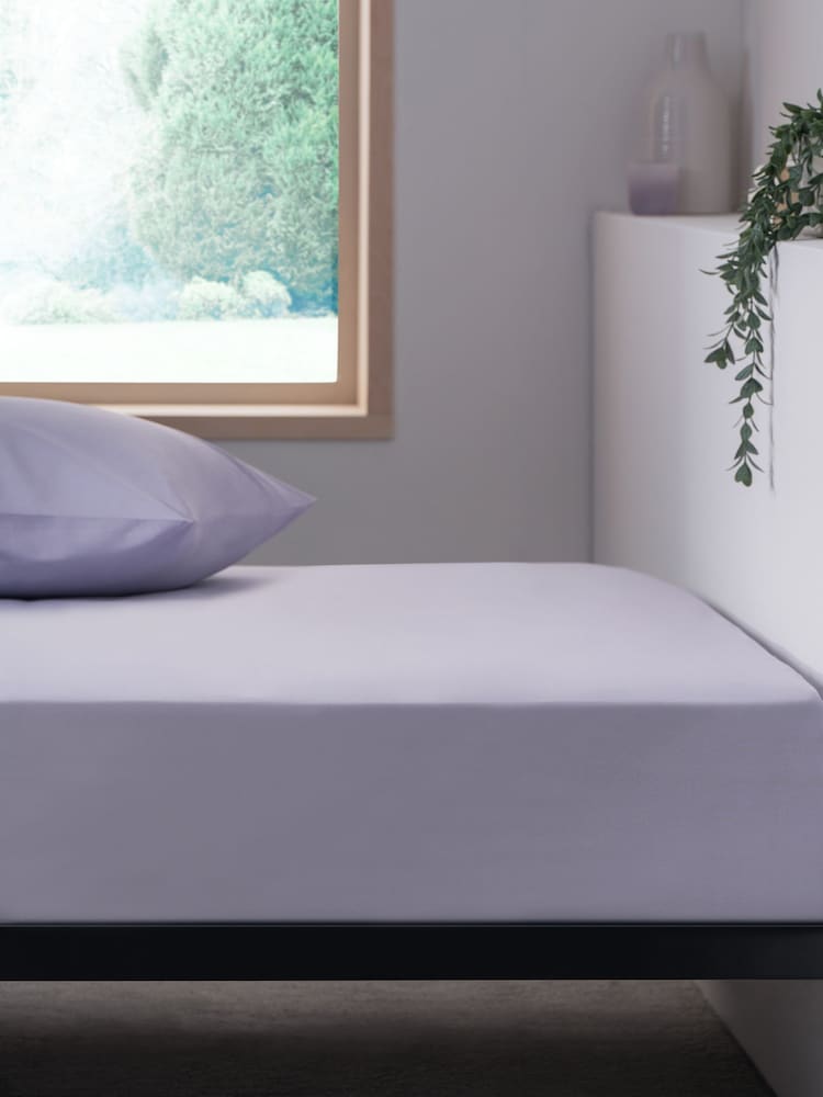Lilac Purple Easy Care Polycotton Fitted Sheet - Image 2 of 5